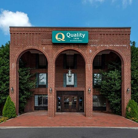 Quality Inn Montgomeryville-Philadelphia Екстериор снимка