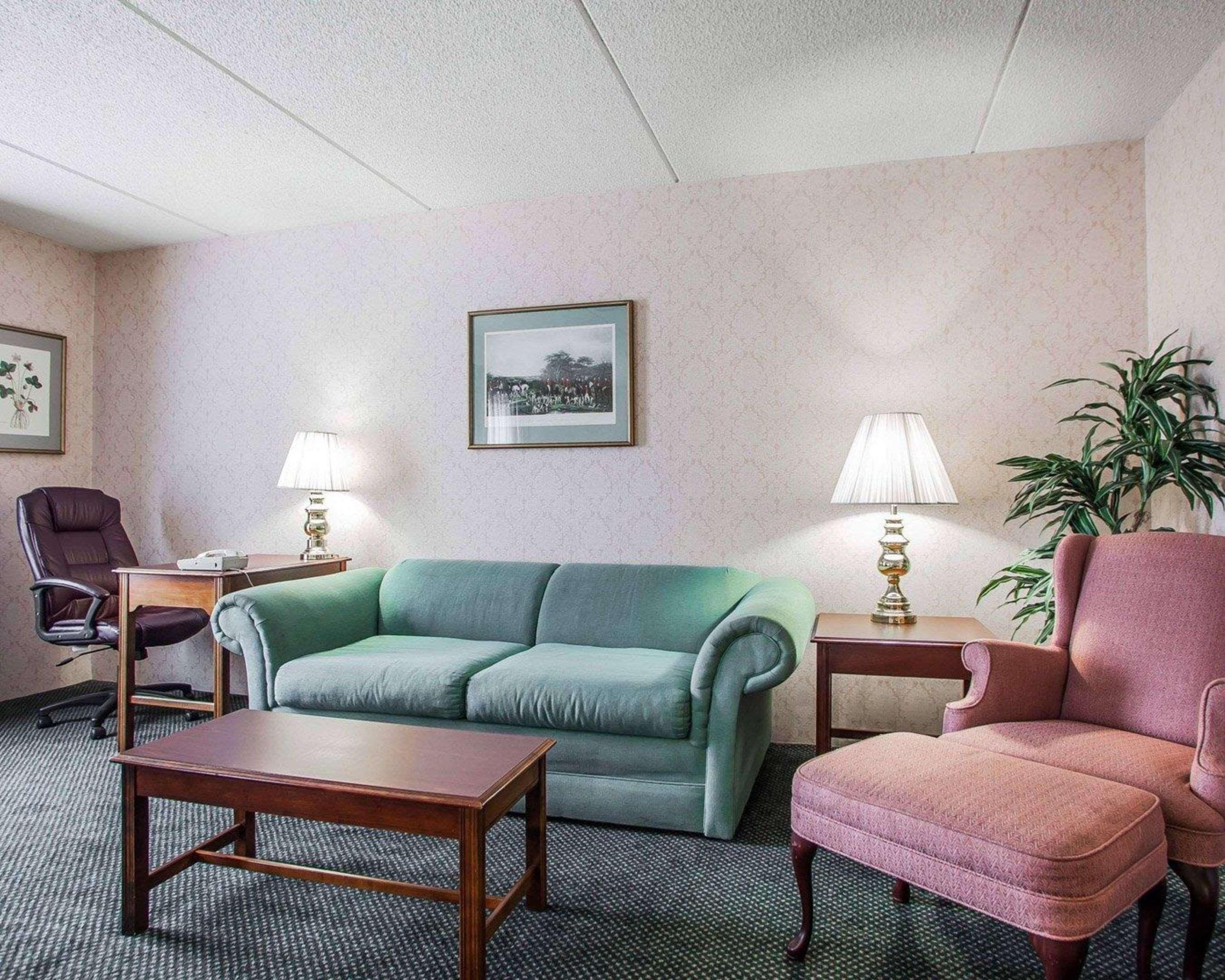 Quality Inn Montgomeryville-Philadelphia Екстериор снимка