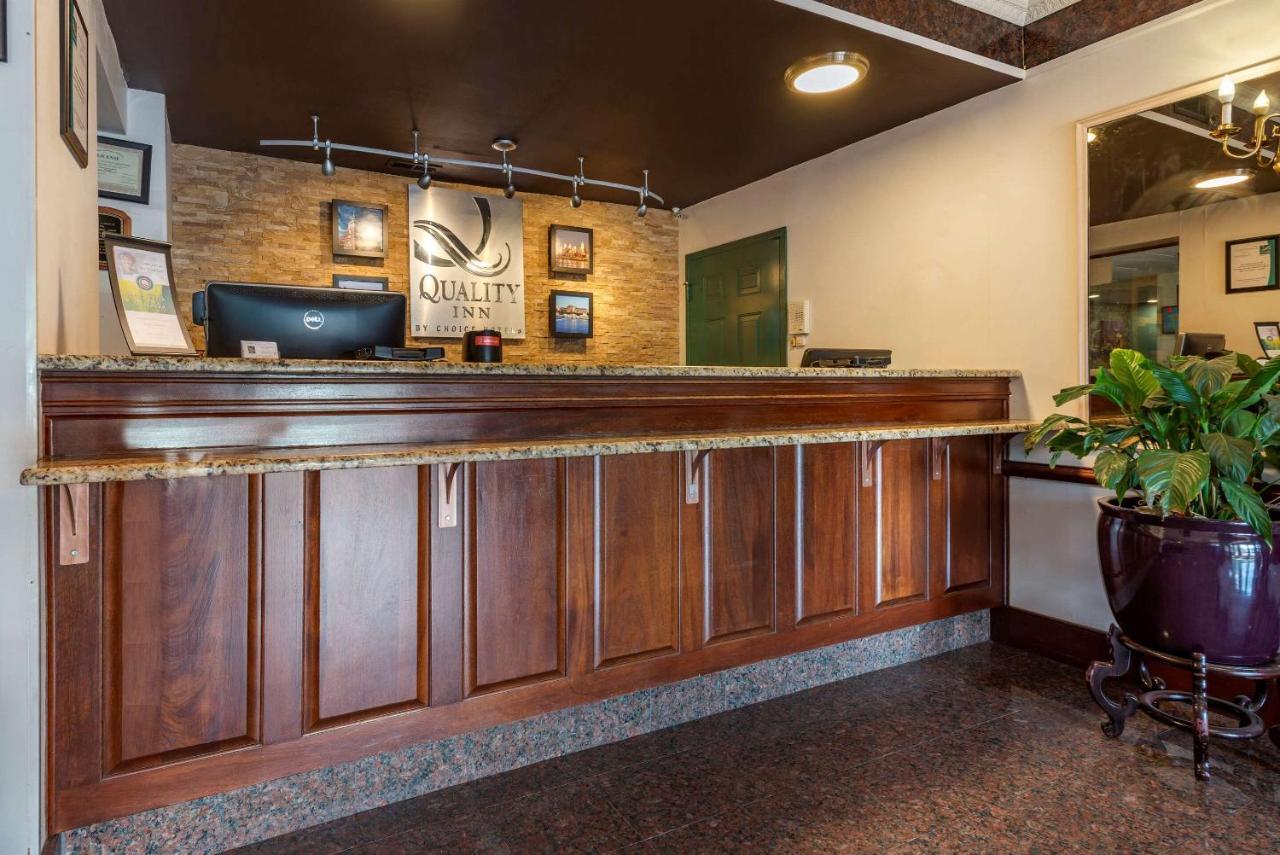 Quality Inn Montgomeryville-Philadelphia Екстериор снимка