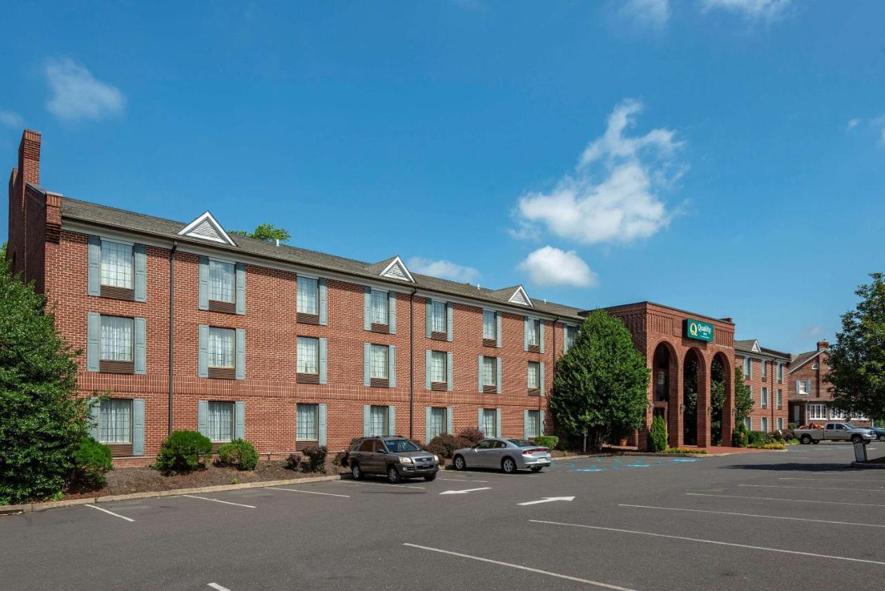 Quality Inn Montgomeryville-Philadelphia Екстериор снимка