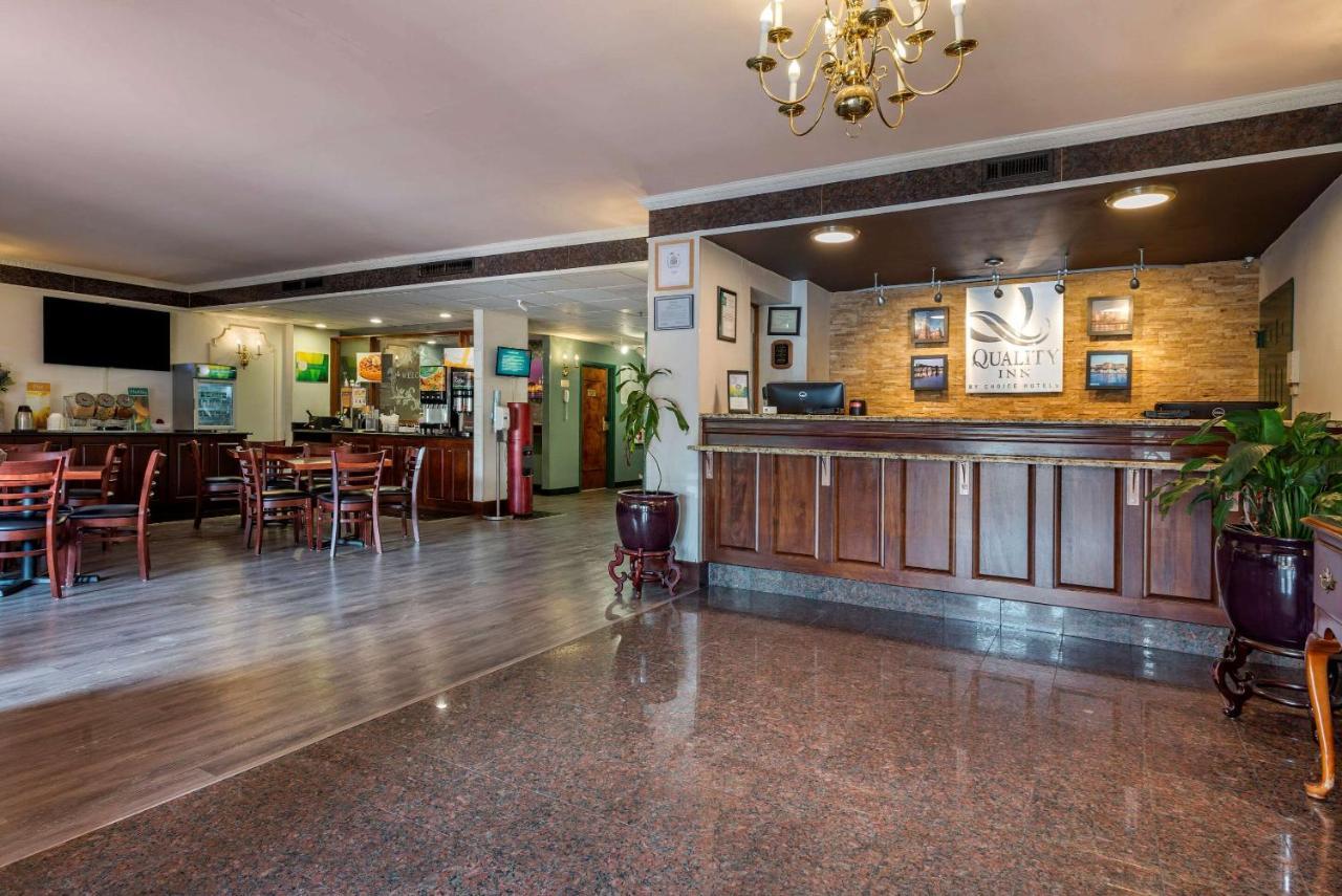 Quality Inn Montgomeryville-Philadelphia Екстериор снимка